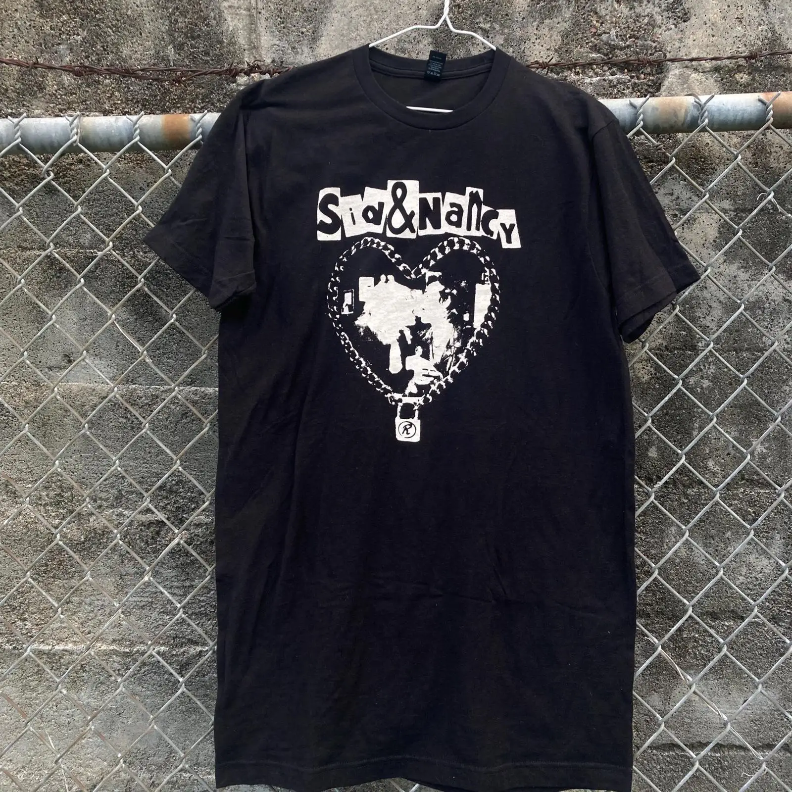 Mens Fashion Dress Shirts - シッド＆ナンシー Tシャツドレス パッドロックチェーンネックレス ハート ヴィンテージ ウォッシュドファッション