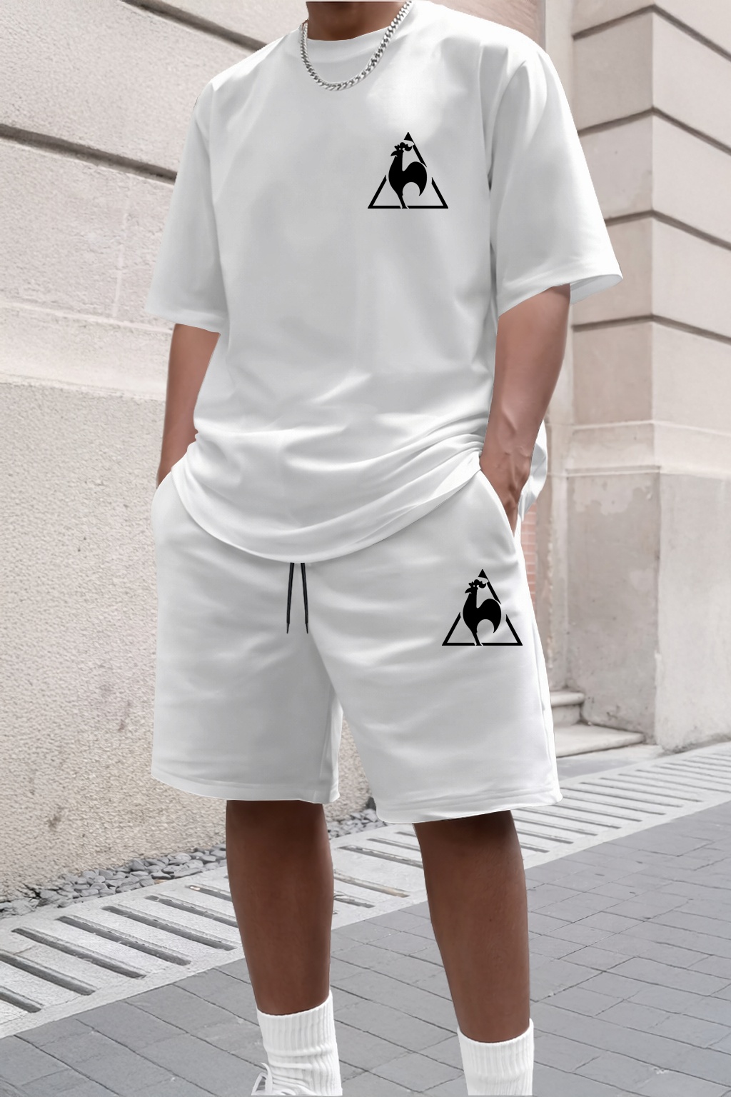 Men'S Fashion Videos - 夏のファッショントレンドカジュアルスポーツツーピースセット ユースメンズ半袖Tシャツ+ショートパンツセット